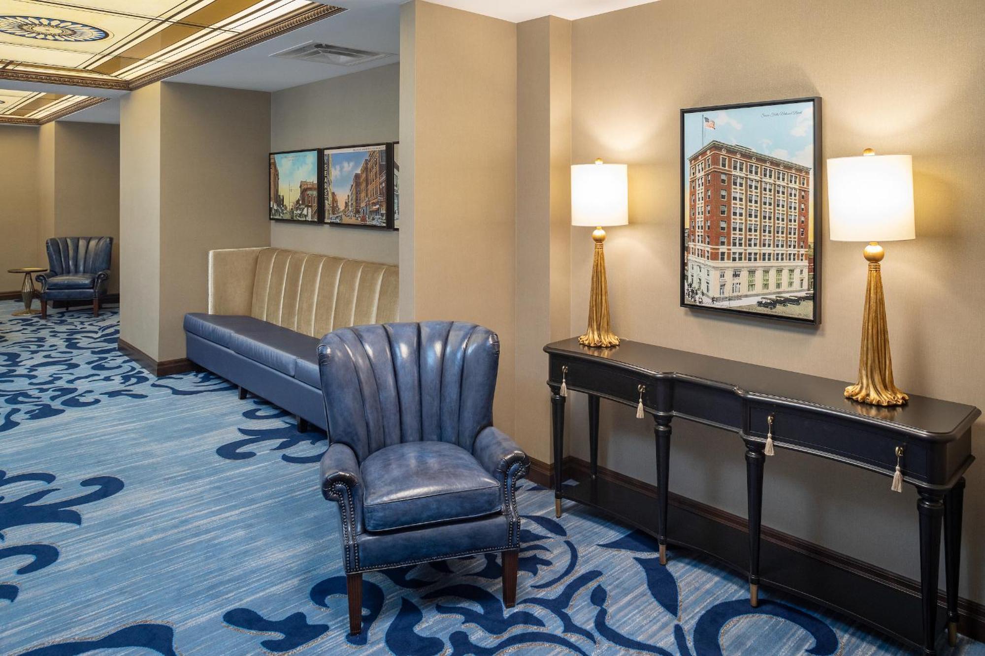 Hotel On Phillips Sioux Falls Eksteriør bilde